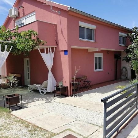 House For Rent Paola Villa Ražanac Buitenkant foto