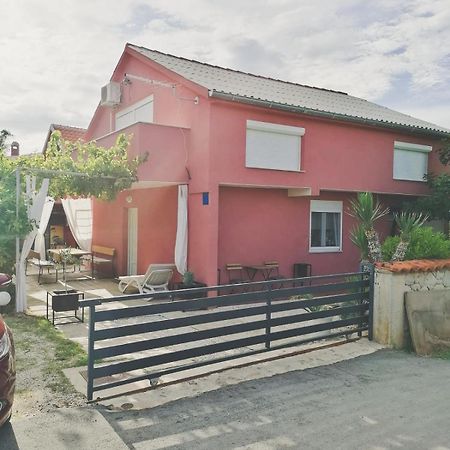 House For Rent Paola Villa Ražanac Buitenkant foto